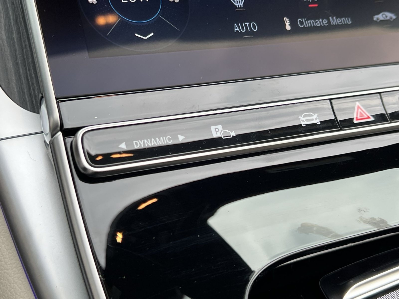 New 2027 Mercedes-Benz CLE 300 4MATIC Cabriolet image 39