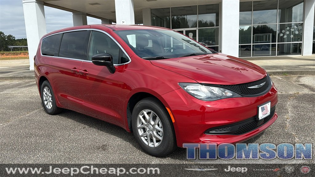 New 2026 Chrysler Voyager LX