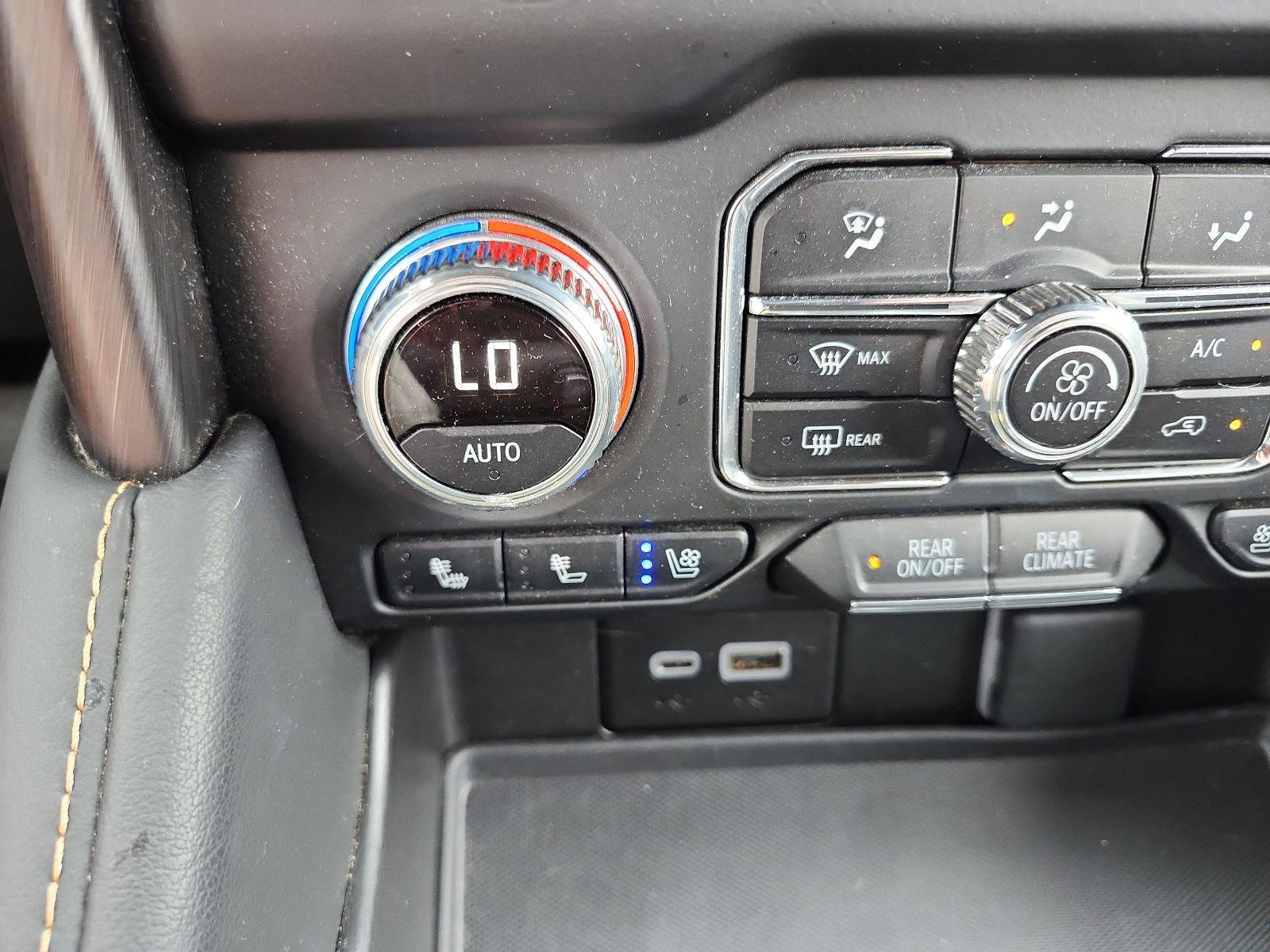 Certified 2024 GMC Yukon XL AT4 w/ AT4 Premium Package AWD/4WD image 22