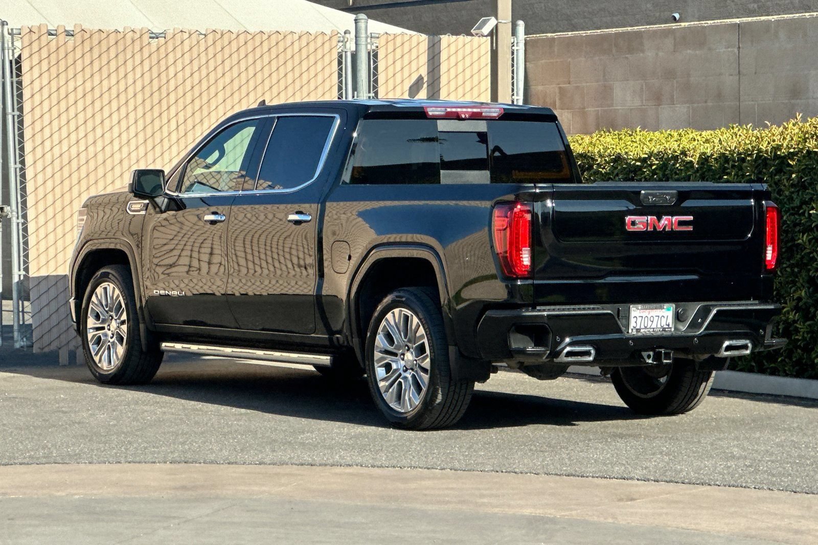 Certified 2023 GMC Sierra 1500 Denali AWD/4WD image 6