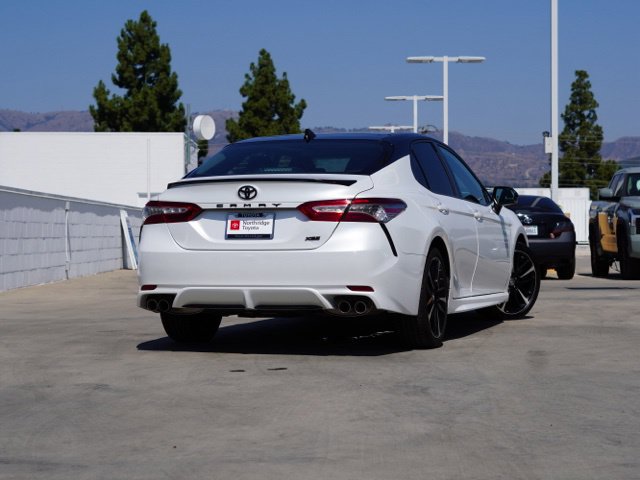 Used 2019 Toyota Camry XSE FWD image 7