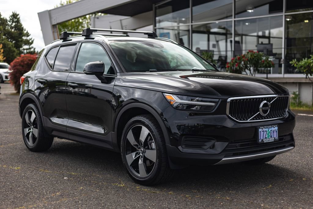 Used 2019 Volvo XC40 T5 Momentum AWD/4WD image 7