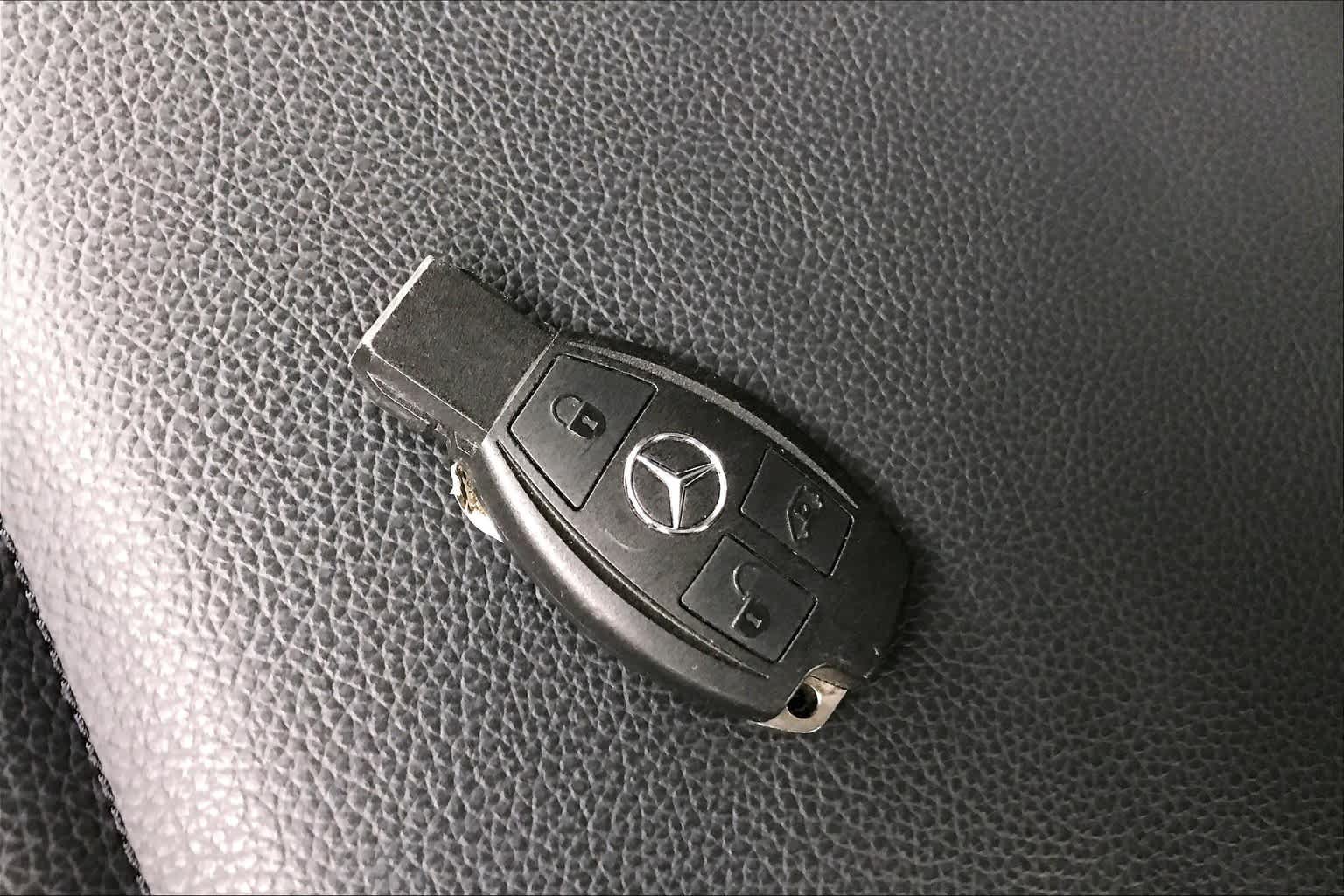 Used 2019 Mercedes-Benz Metris Passenger image 11
