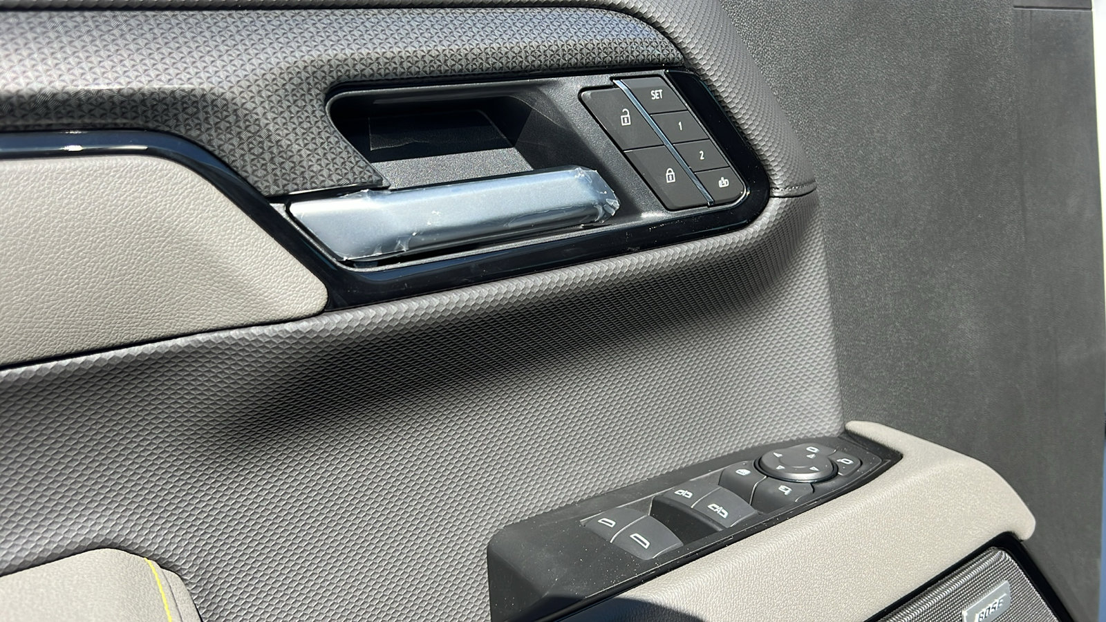 New 2026 Chevrolet Silverado 1500 ZR2 image 19