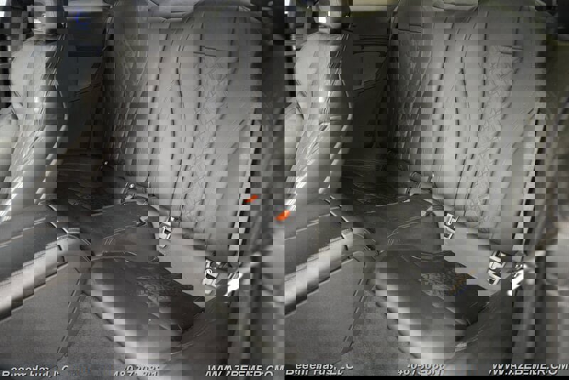 Used 2020 BMW M8 Coupe image 19