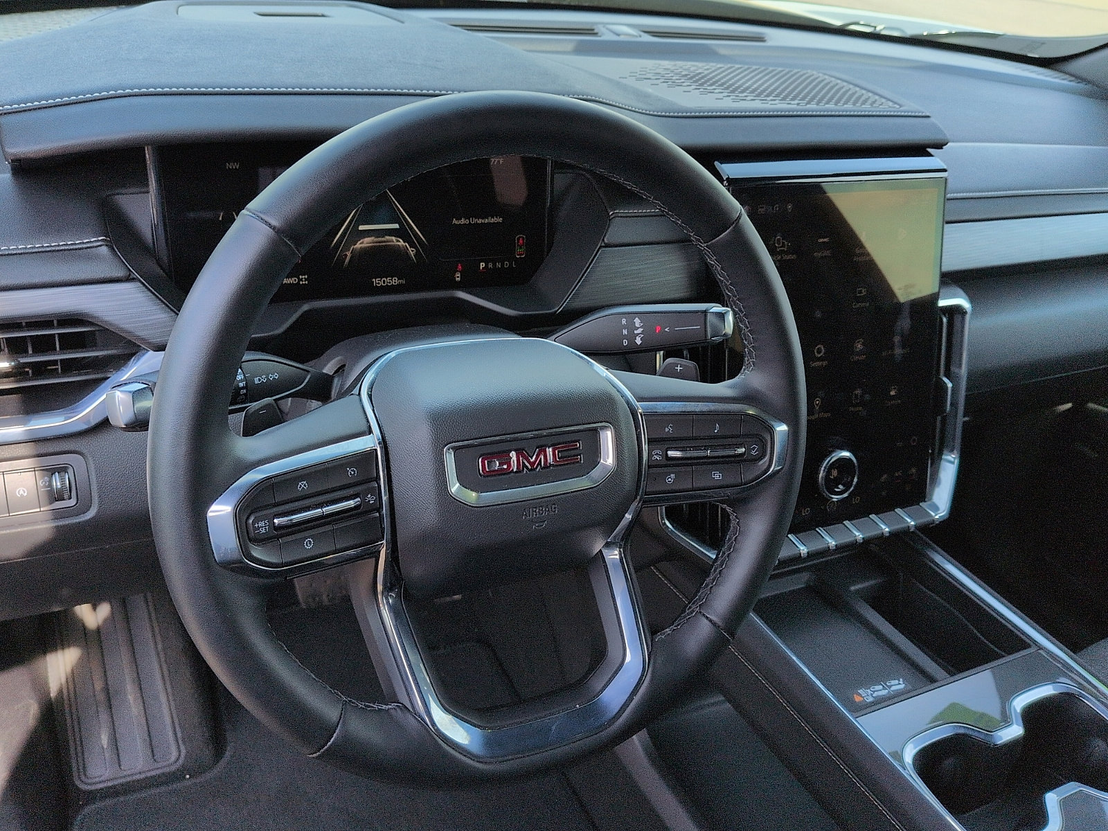 Used 2025 GMC Acadia Elevation image 9