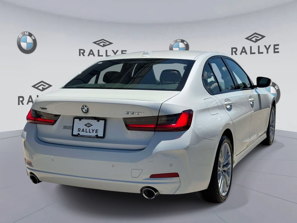 Certified 2023 BMW 330i xDrive Sedan w/ Premium Package AWD/4WD image 4
