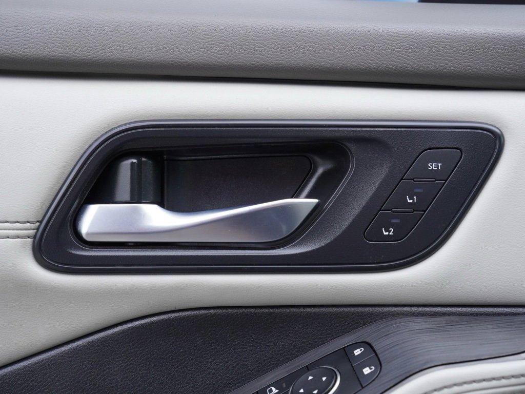 Used 2023 Nissan Rogue SL w/ SL Premium Package image 12