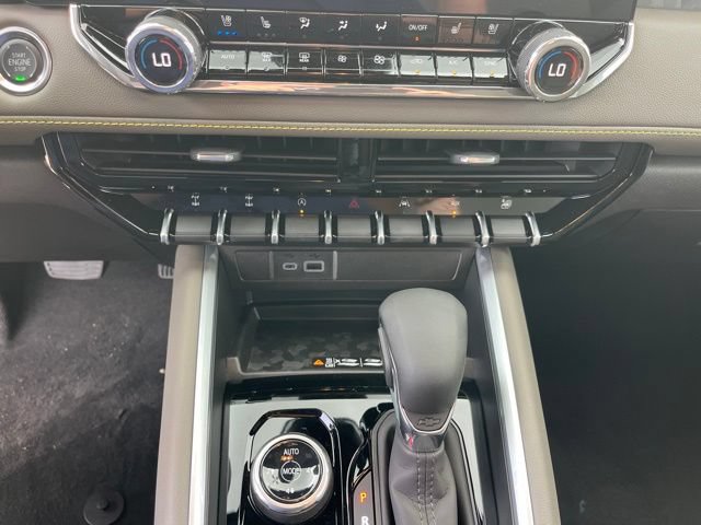 New 2026 Chevrolet Colorado ZR2 w/ Technology Package AWD/4WD image 41