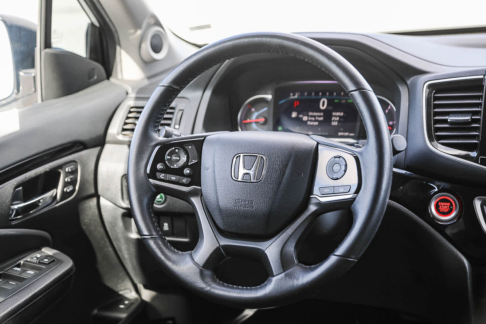 Used 2020 Honda Pilot Touring image 15