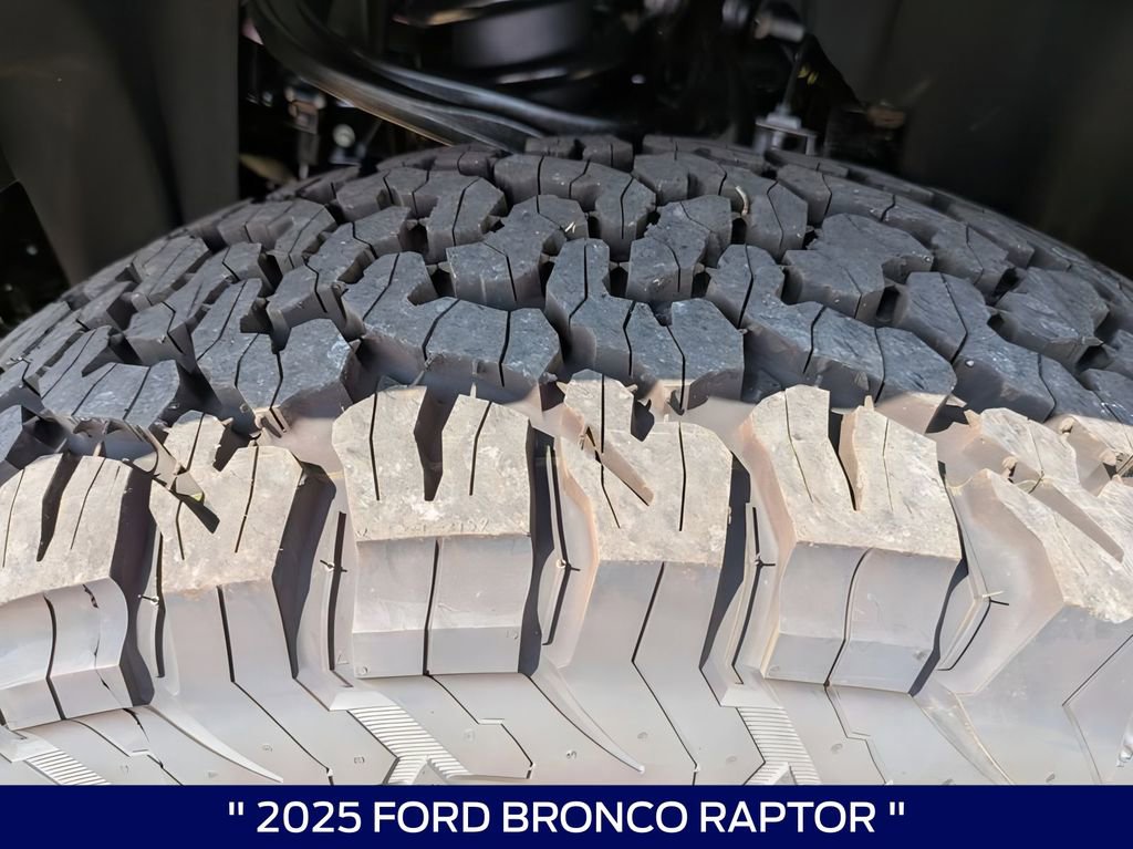 New 2025 Ford Bronco Raptor AWD/4WD image 32