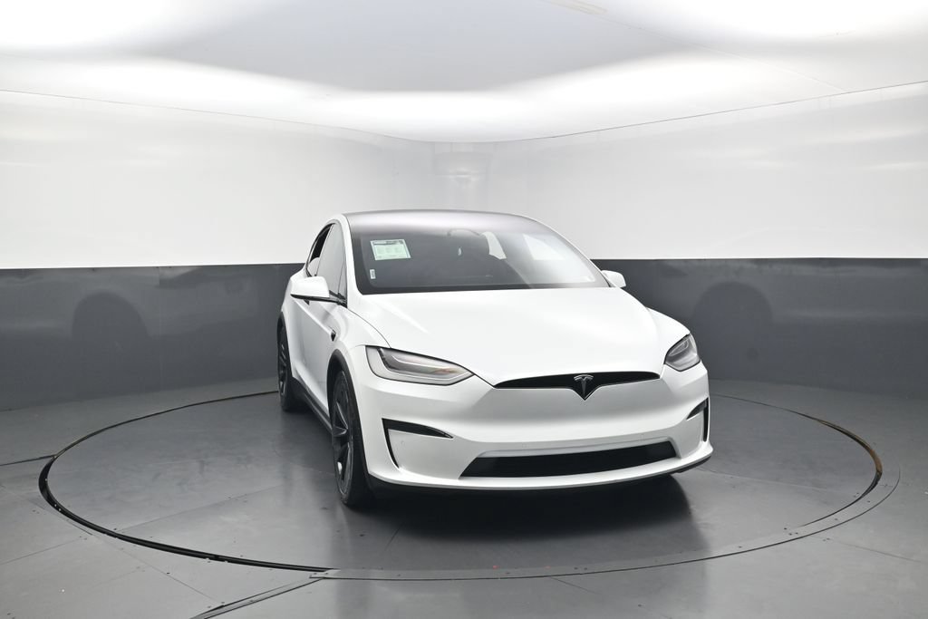 Used 2023 Tesla Model X AWD/4WD image 4