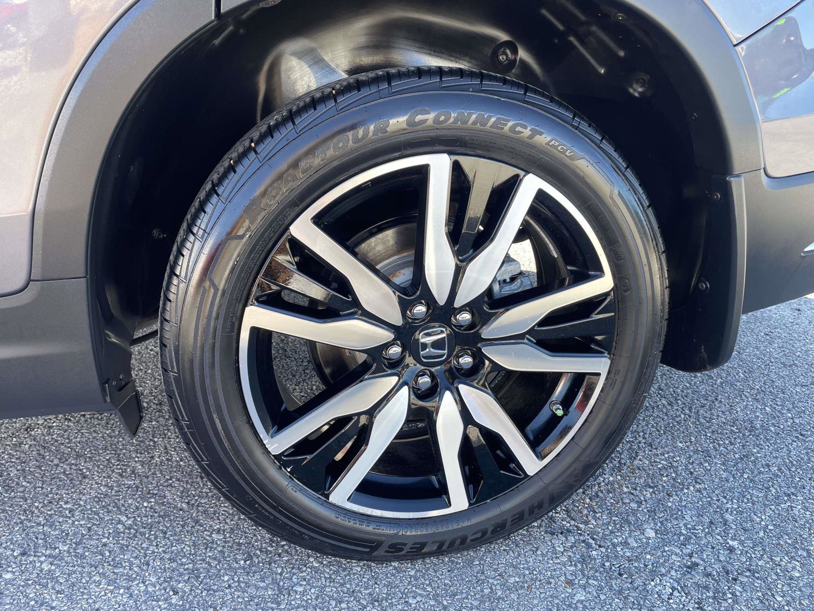 Certified 2022 Honda Pilot Touring image 7