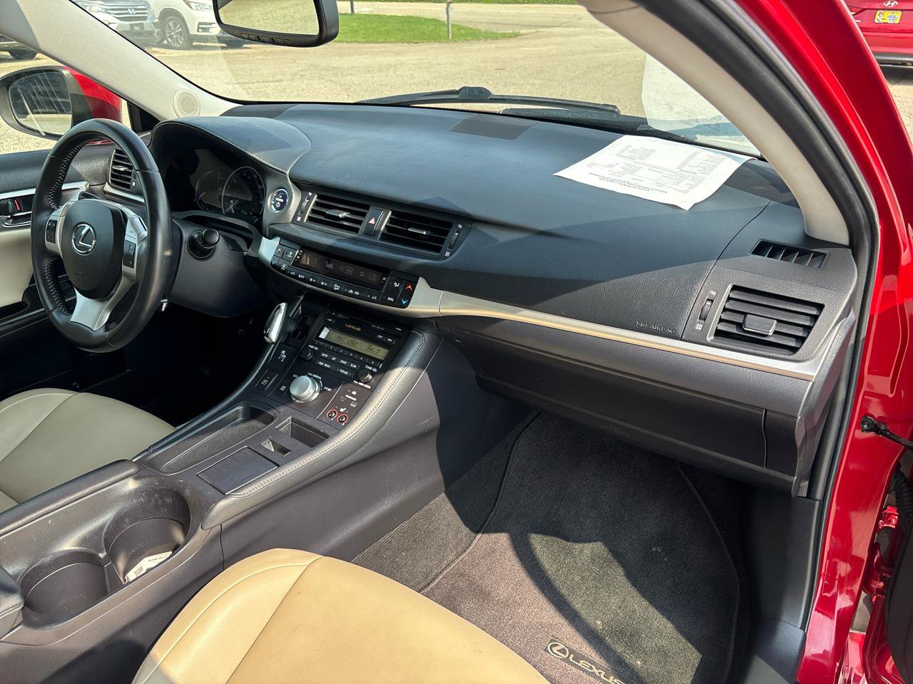 Used 2013 Lexus CT 200h w/ Premium Pkg w/Backup Camera FWD image 24