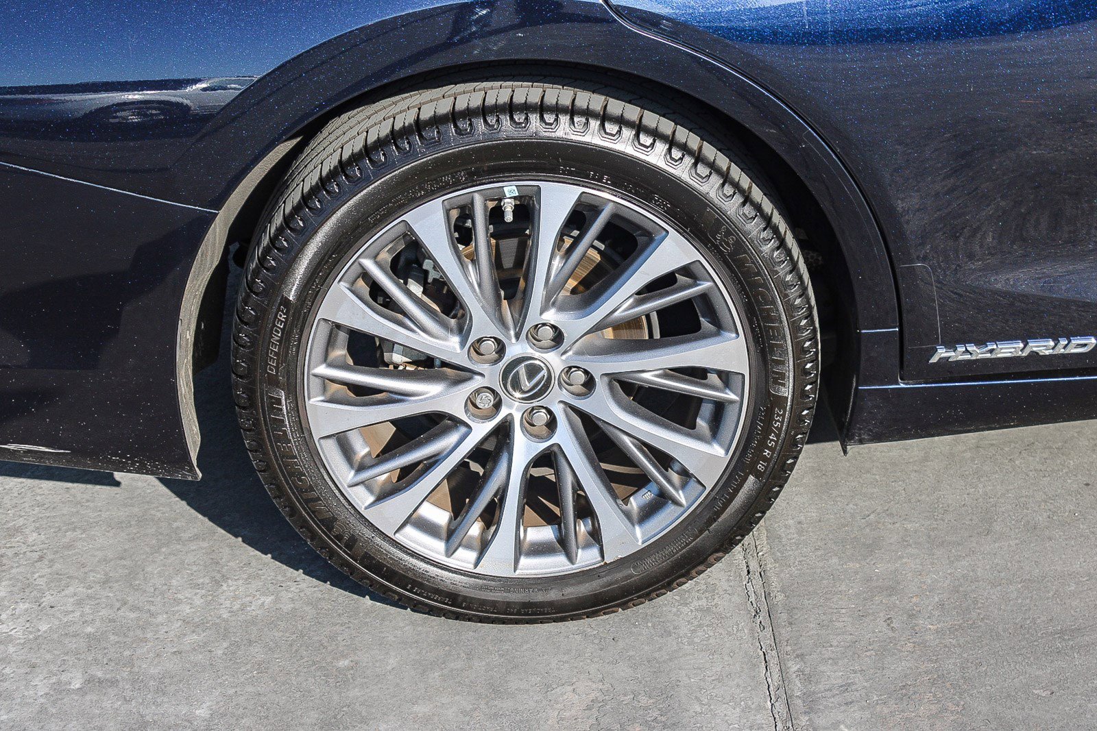 Used 2021 Lexus ES 300h w/ Premium Package image 12
