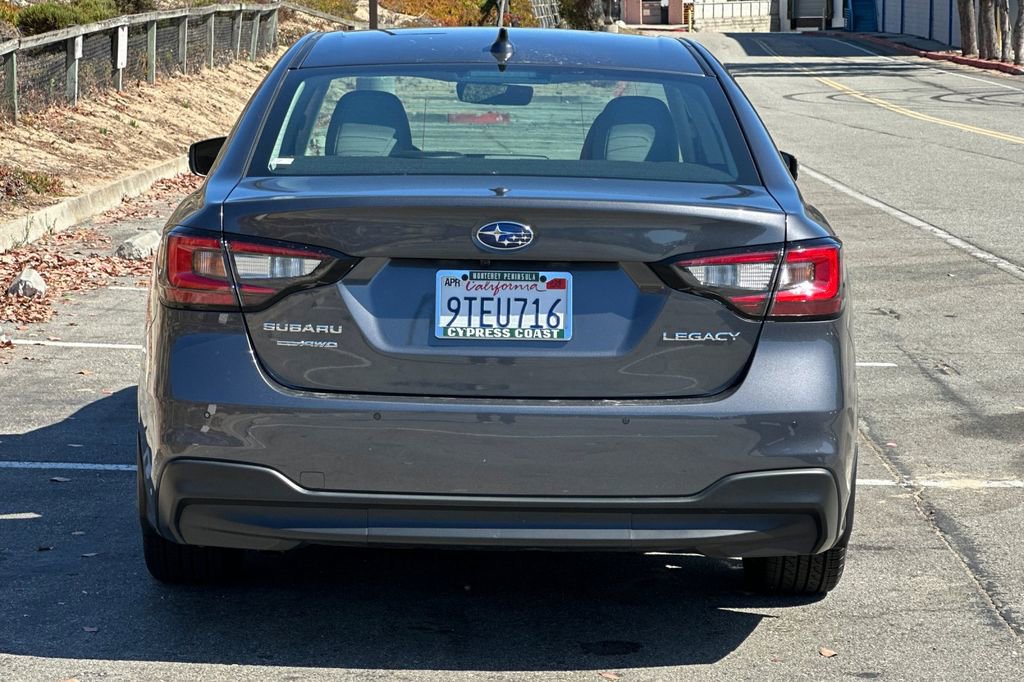 Used 2025 Subaru Legacy Limited image 5