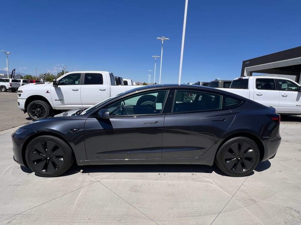 Used 2025 Tesla Model 3 Long Range image 3