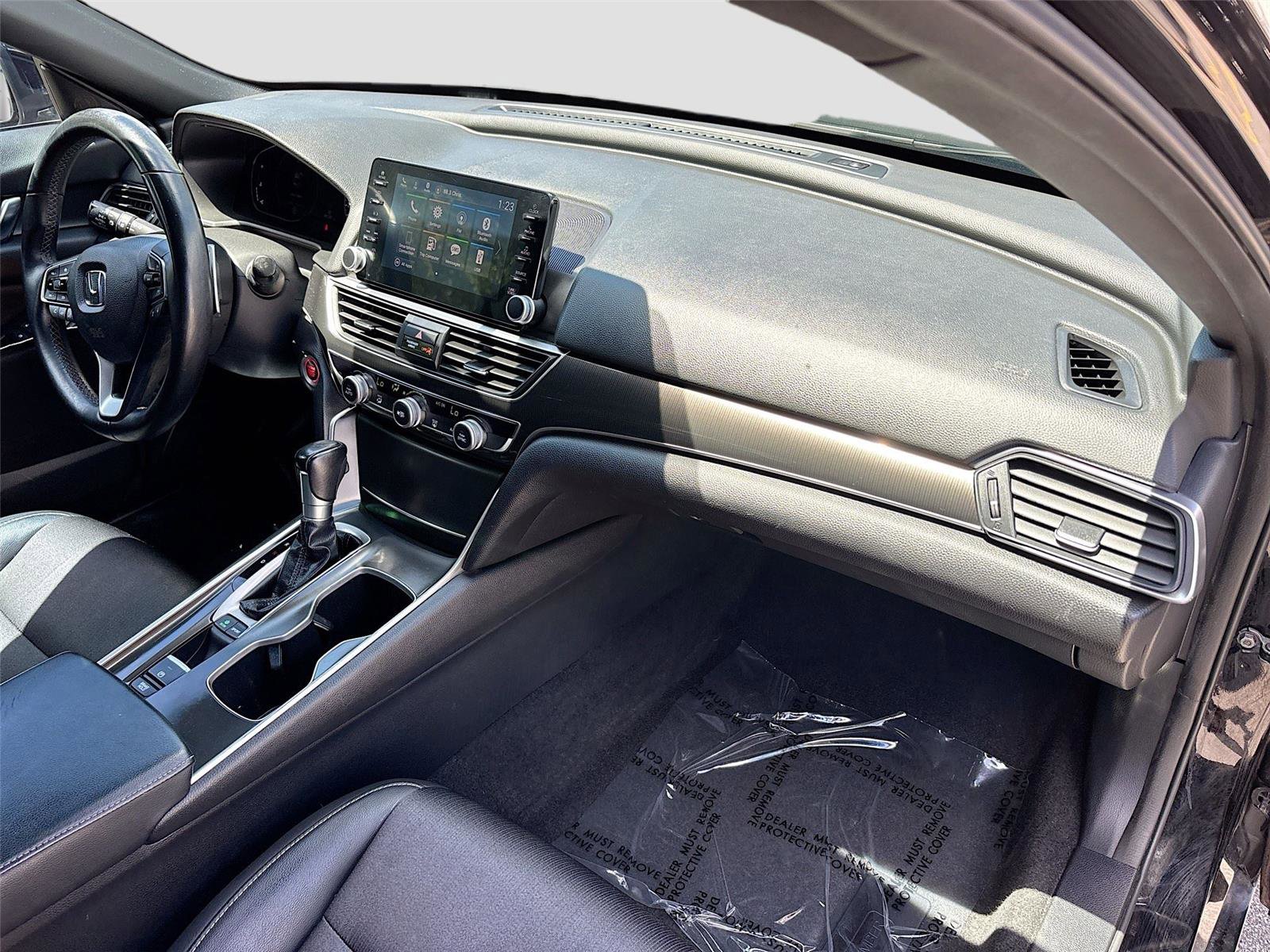 Used 2018 Honda Accord Sport image 27