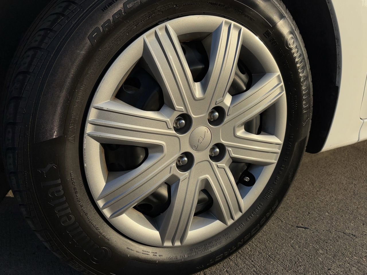 Used 2023 Kia Rio LX image 11