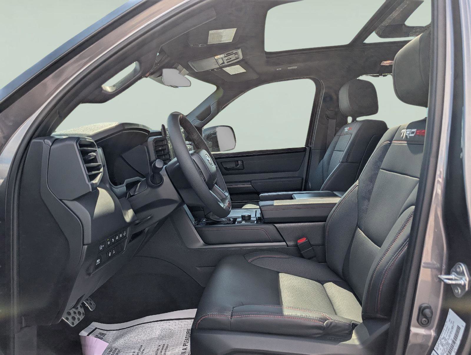 Used 2025 Toyota Sequoia TRD Pro AWD/4WD image 9