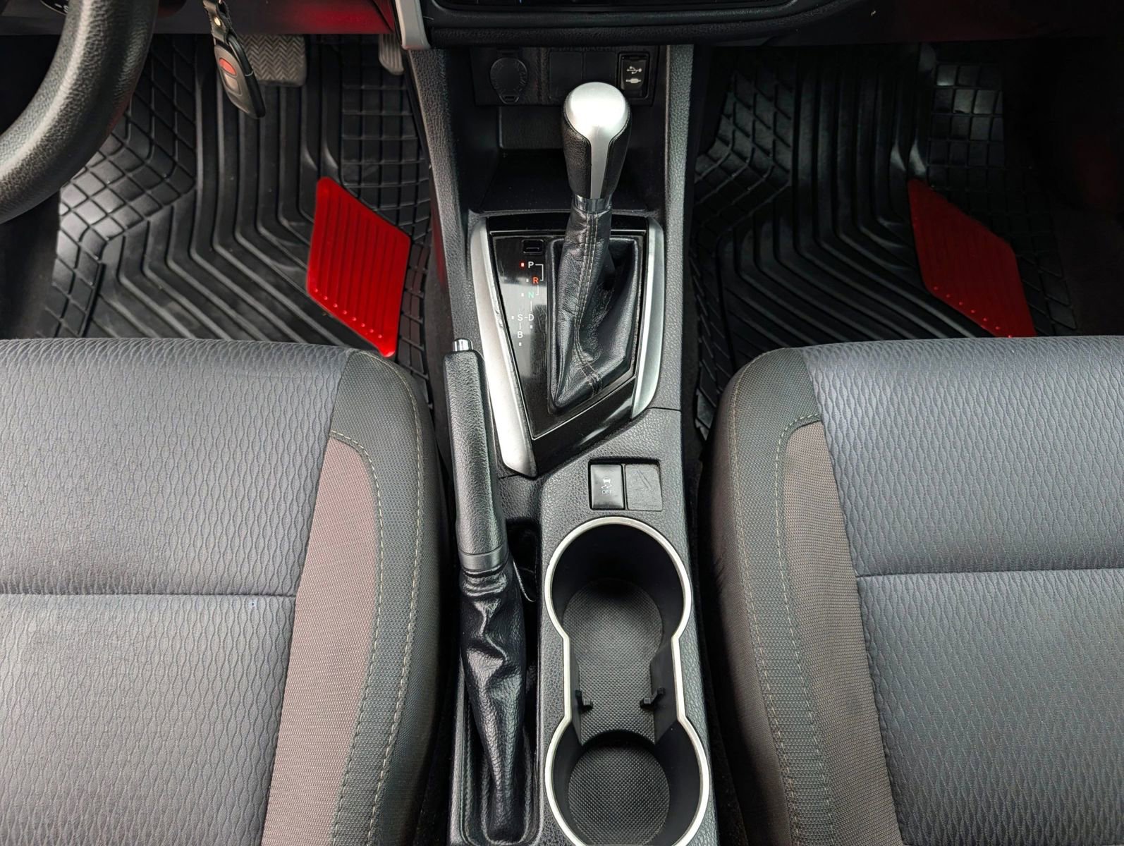 Used 2019 Toyota Corolla LE FWD image 37
