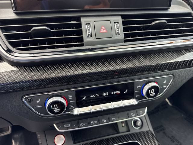 Used 2024 Audi SQ5 Prestige AWD/4WD image 19