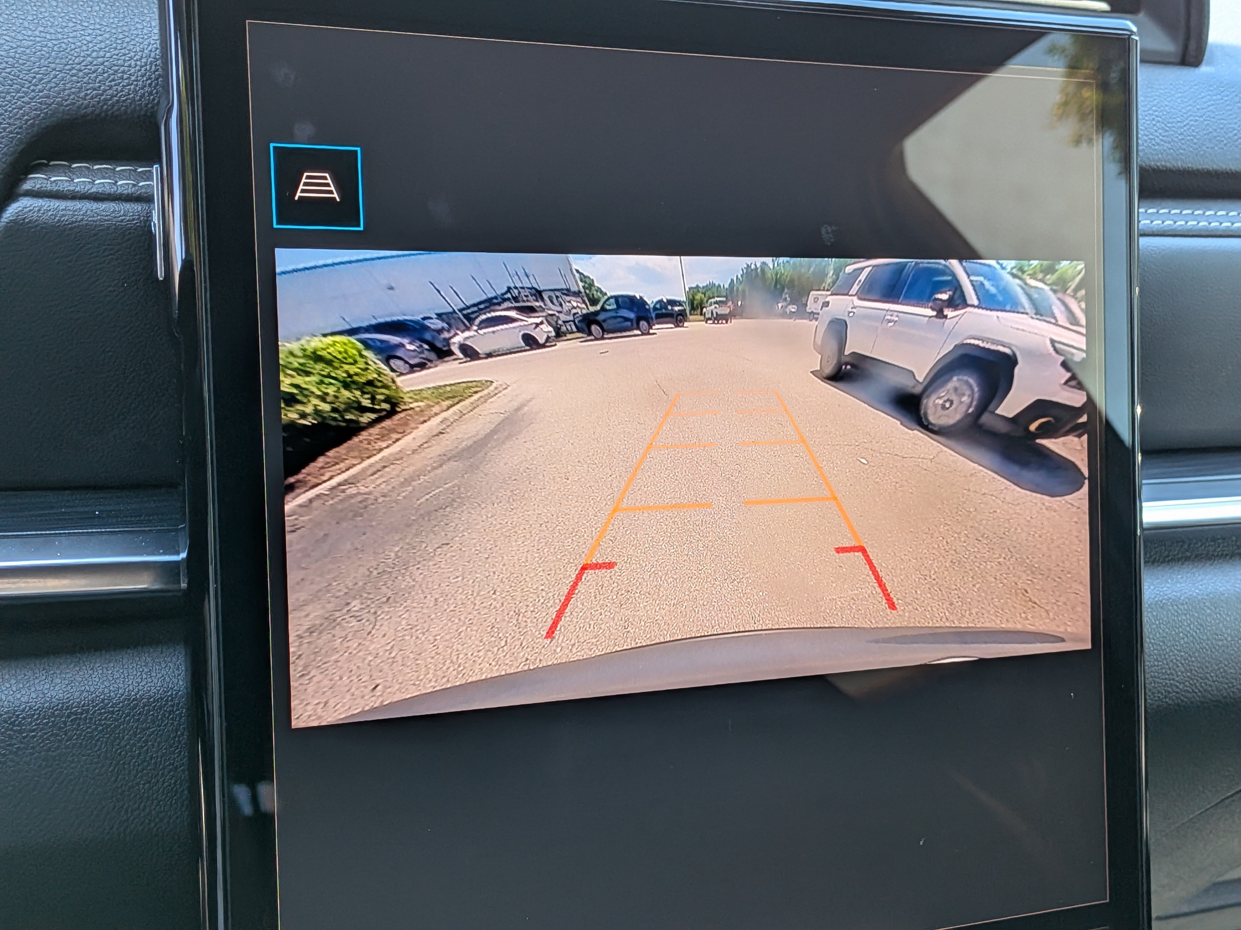 Used 2025 GMC Terrain Elevation FWD image 31