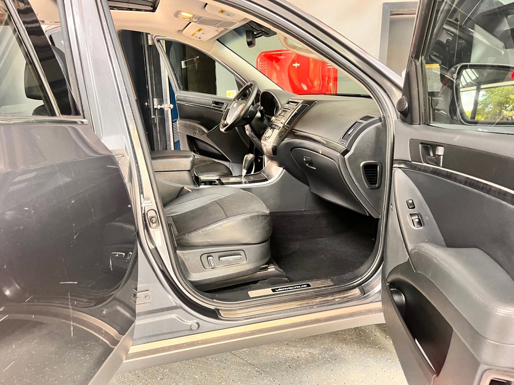 Used 2010 Hyundai Veracruz Limited image 12