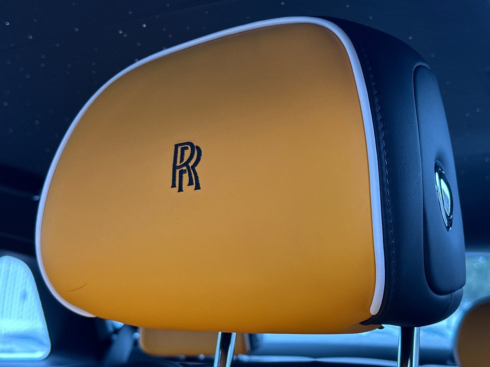 Certified 2025 Rolls-Royce Ghost Black Badge image 28