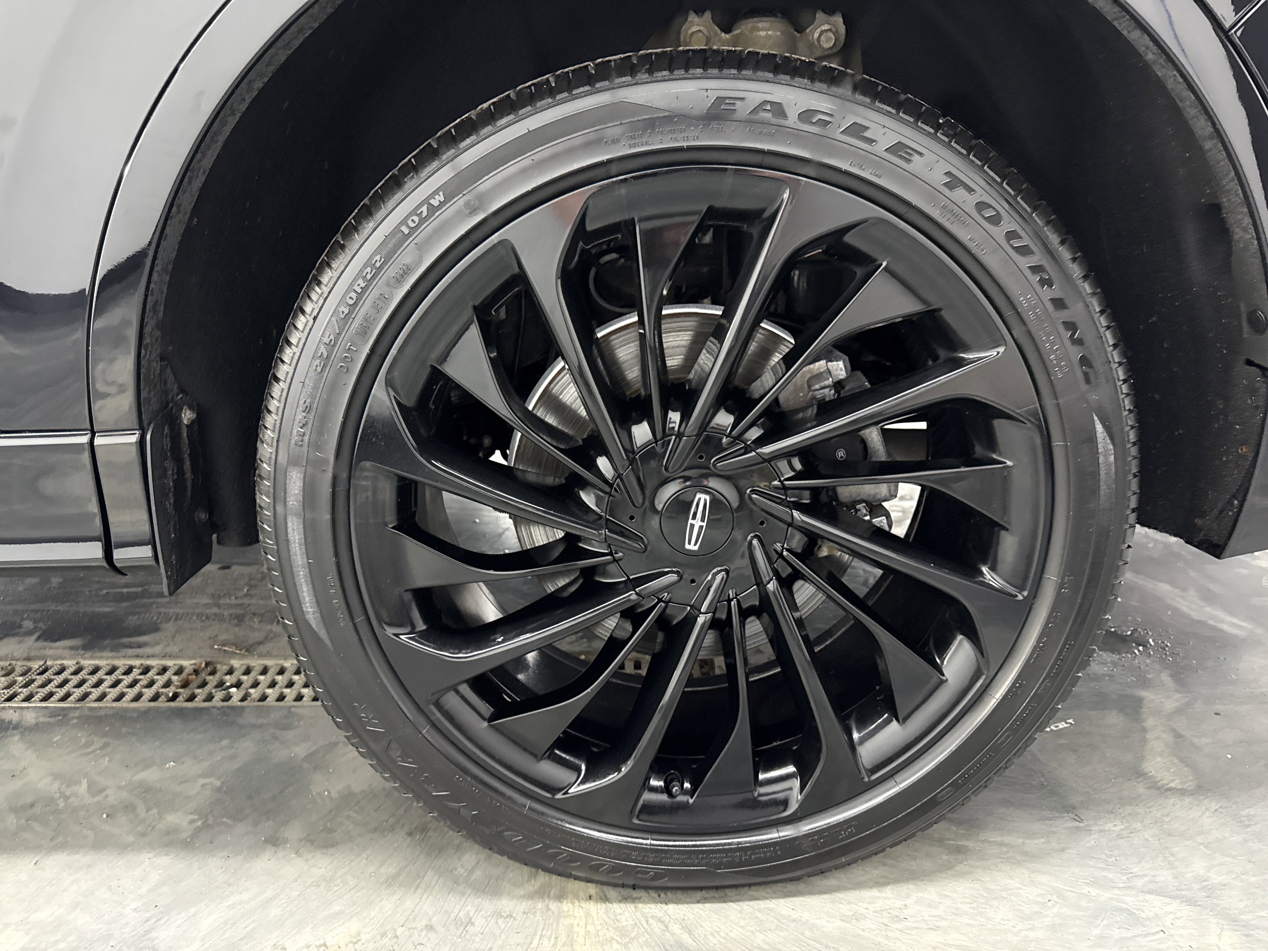 Used 2023 Lincoln Aviator Reserve w/ Equipment Group 201A image 34