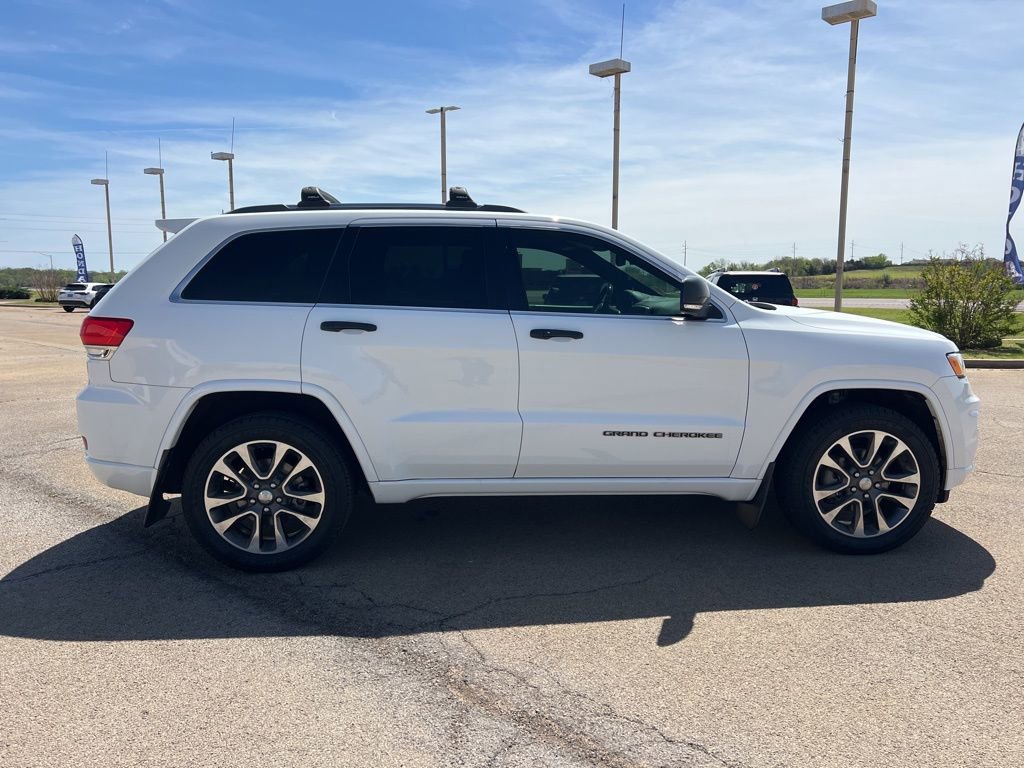 Used 2018 Jeep Grand Cherokee Overland image 6