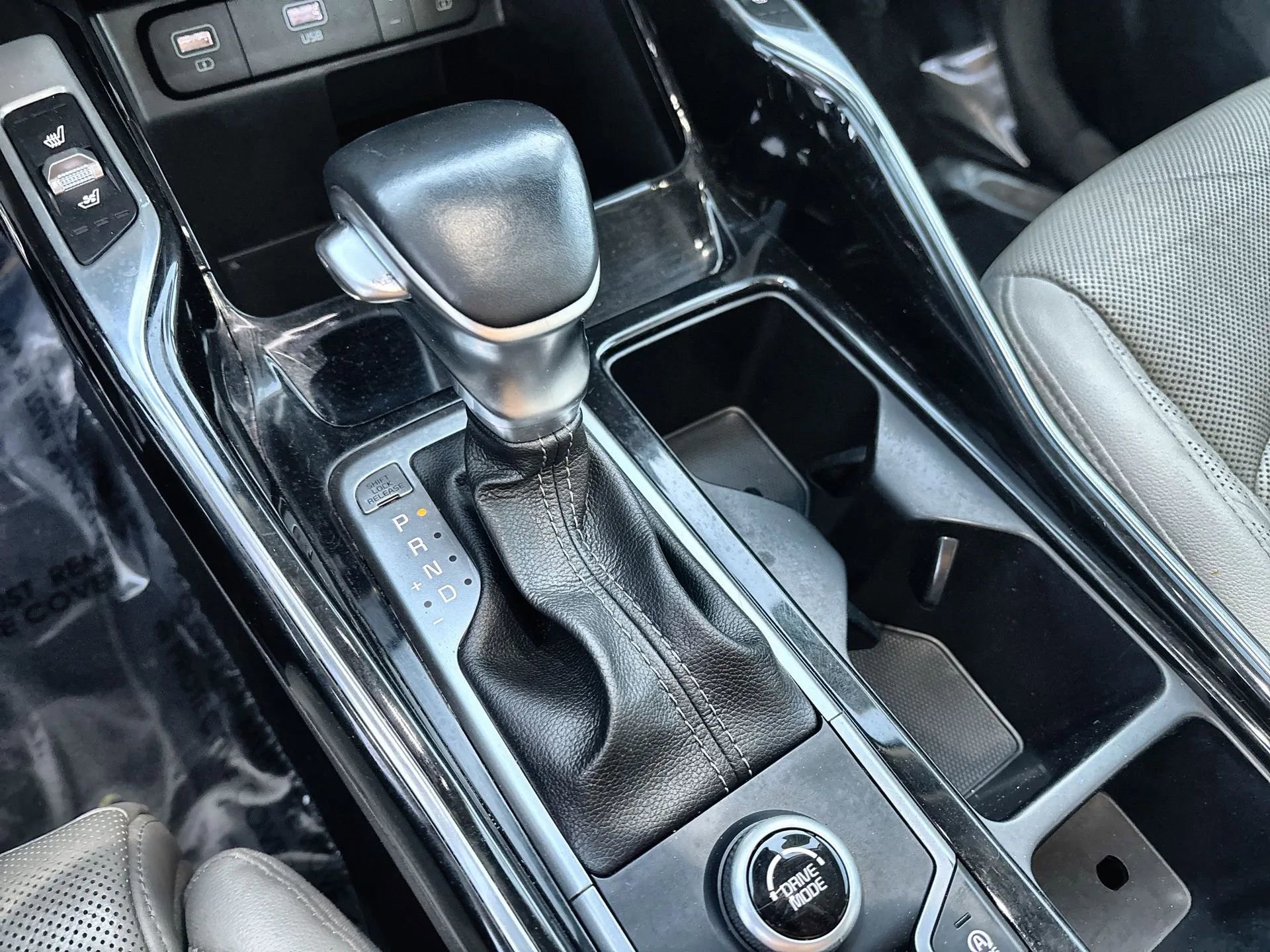 Used 2022 Kia Sorento SX image 22