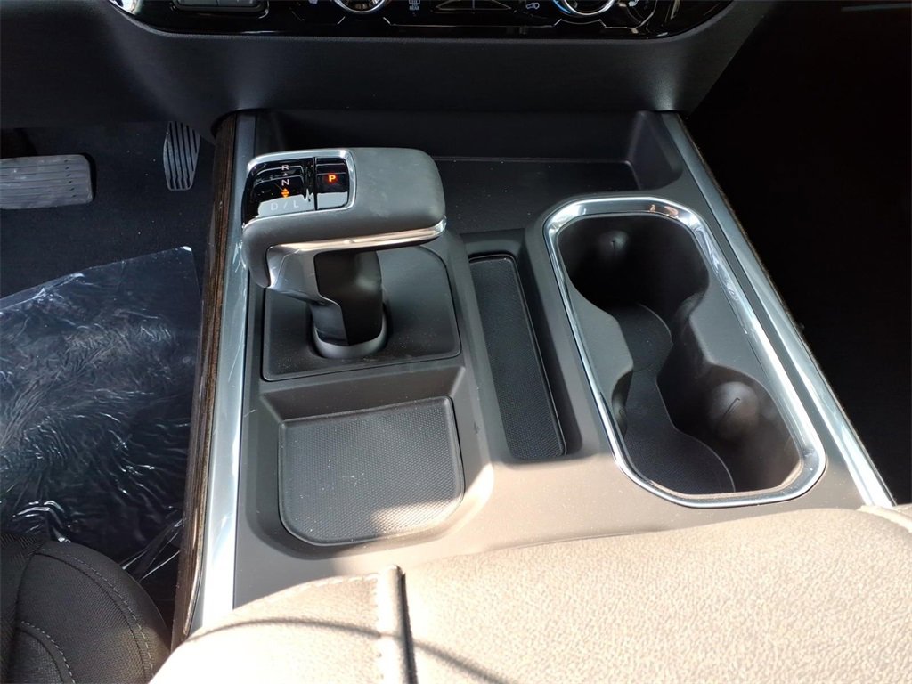 New 2026 GMC Sierra 1500 Elevation image 13