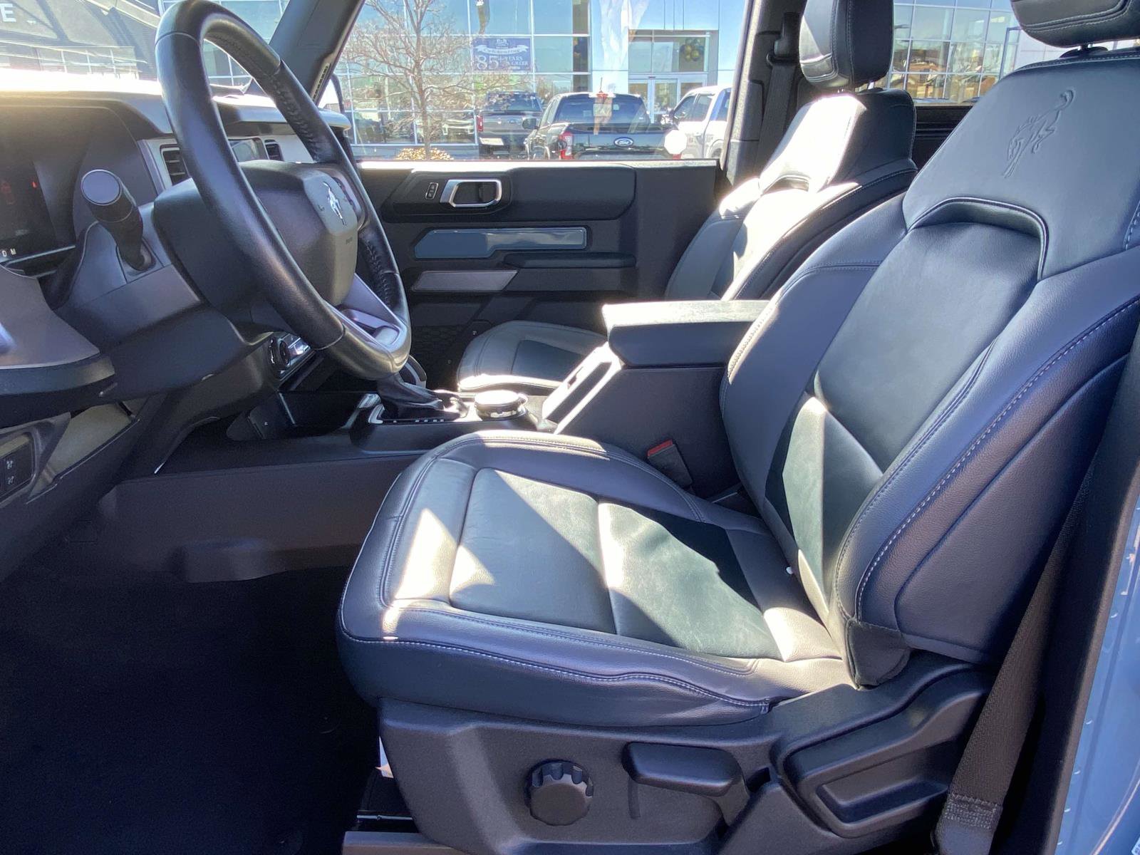 Used 2022 Ford Bronco Outer Banks image 12