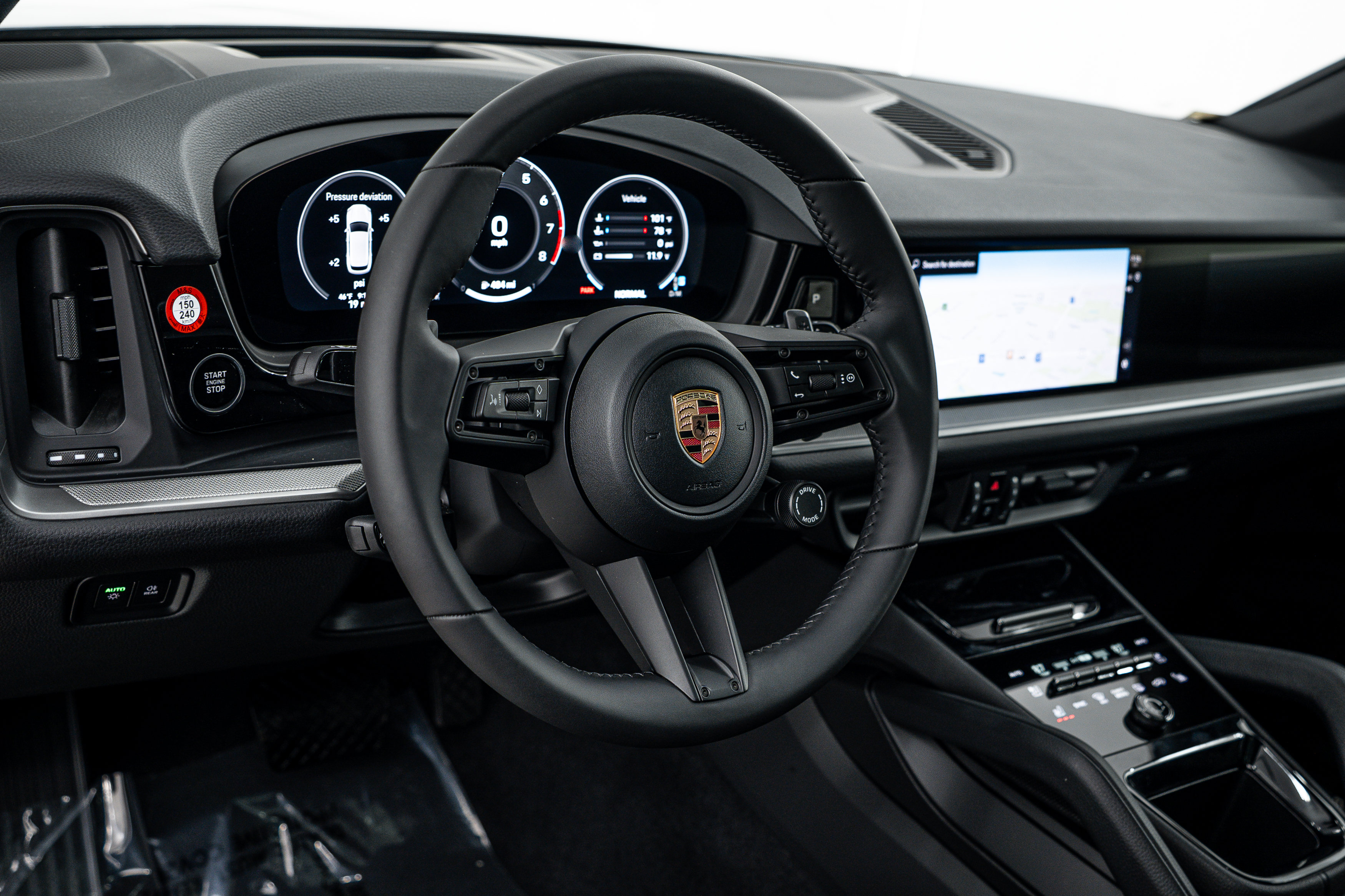 Certified 2026 Porsche Cayenne AWD/4WD image 14