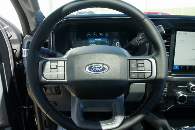 New 2026 Ford F250 Lariat image 24