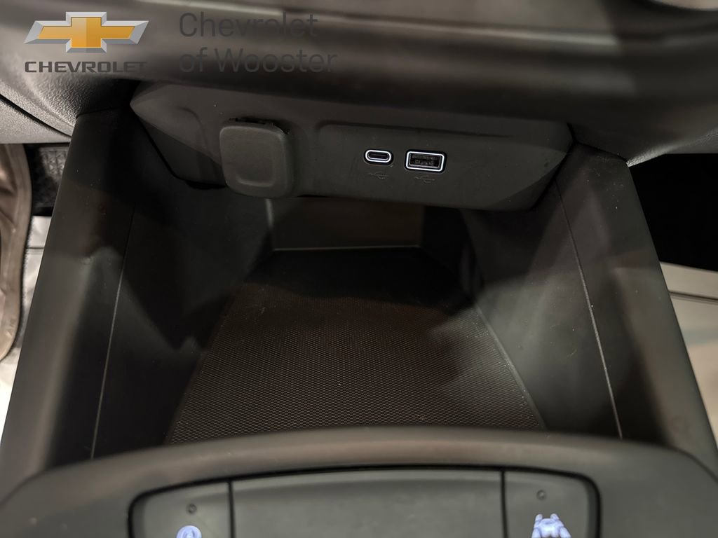 Used 2024 Chevrolet Trax LS image 15