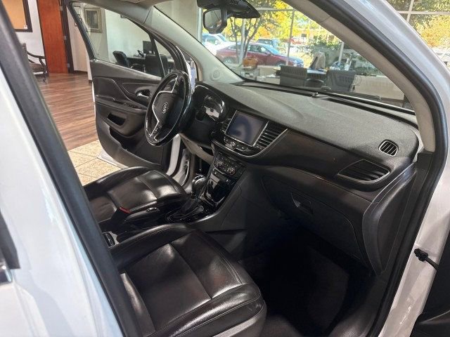 Used 2020 Buick Encore Essence image 26