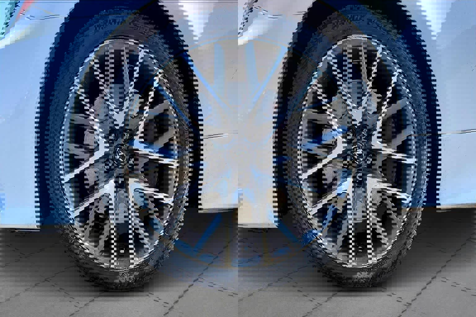 Used 2017 Lexus RC 200t image 10