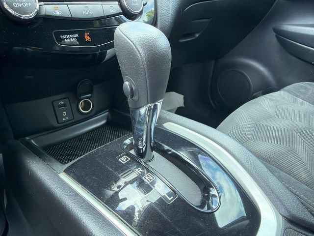 Used 2014 Nissan Rogue SV w/ SV Premium Package FWD image 30