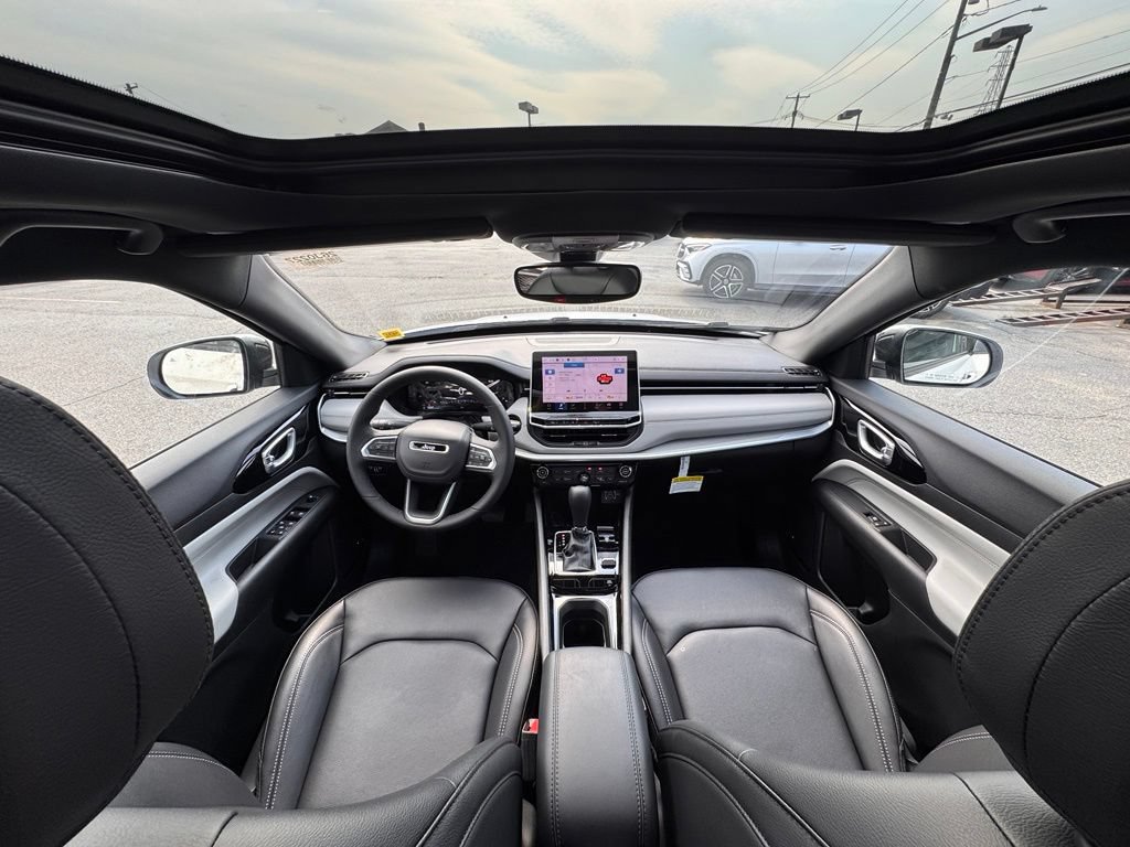 New 2026 Jeep Compass Limited w/ Sun, Sound & Navigation Group AWD/4WD image 23