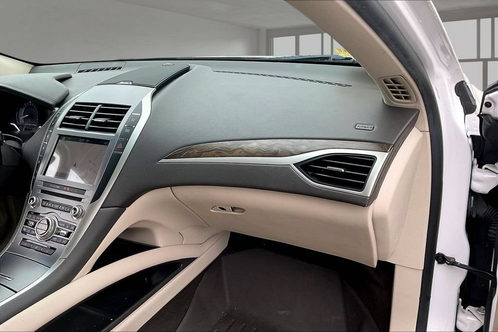 Used 2019 Lincoln MKZ Reserve w/ Reserve Plus Package FWD image 23