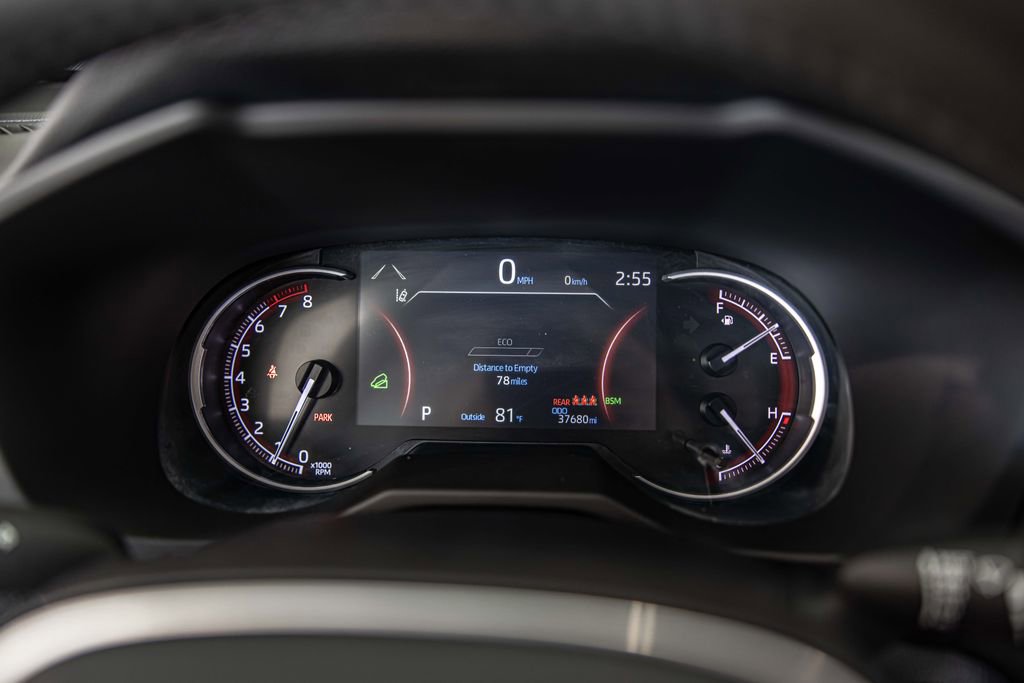 Used 2024 Toyota RAV4 Adventure image 22