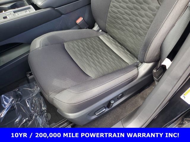 Used 2025 Nissan Pathfinder SV image 12