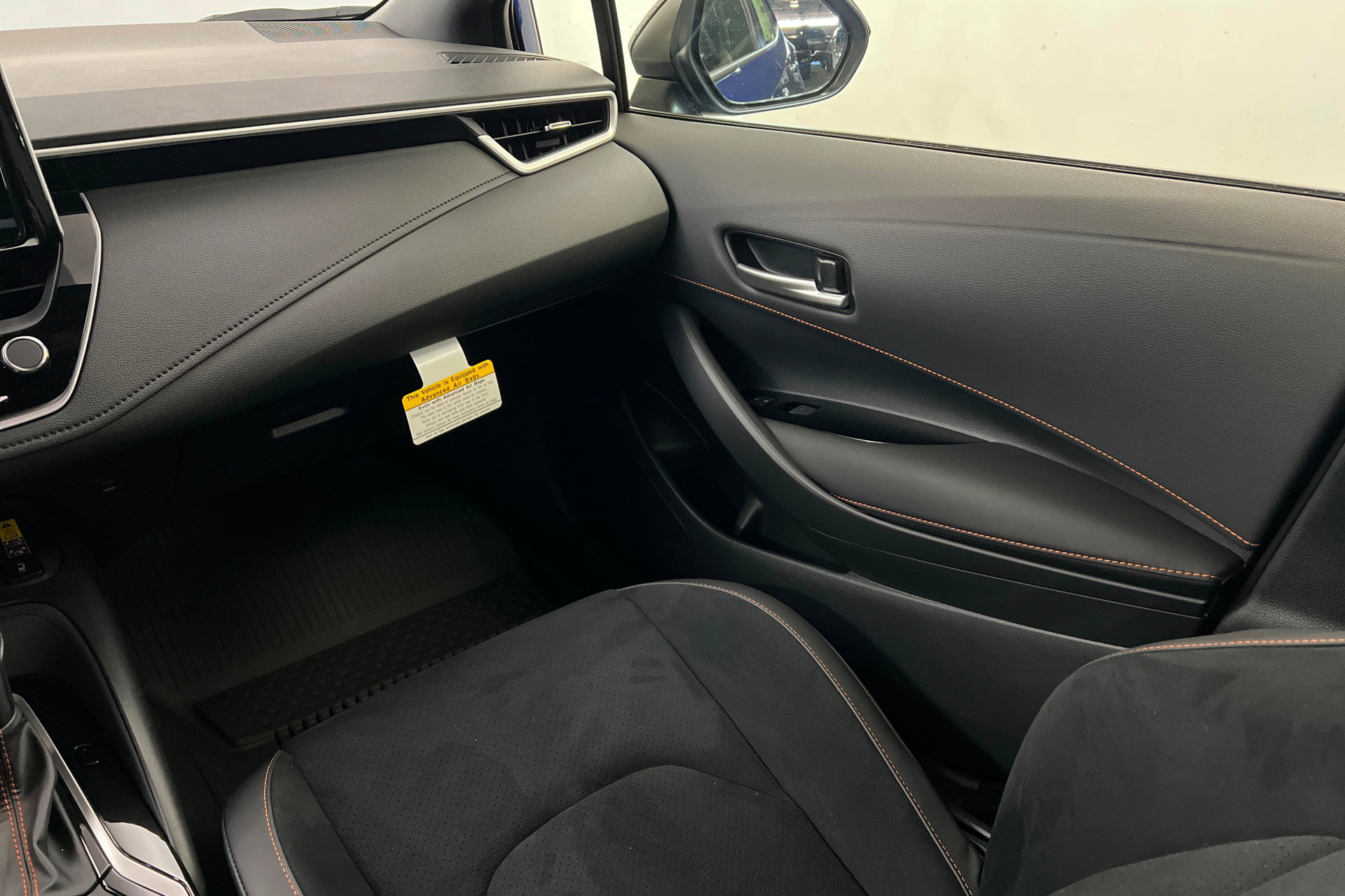 New 2026 Toyota Corolla SE FWD image 10