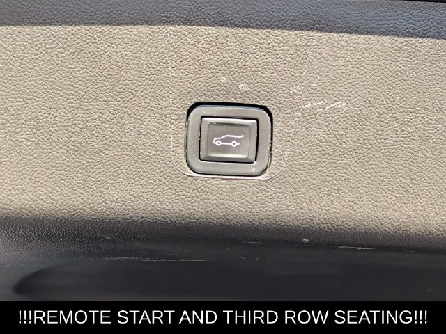 Used 2023 Chevrolet Traverse LT FWD image 23