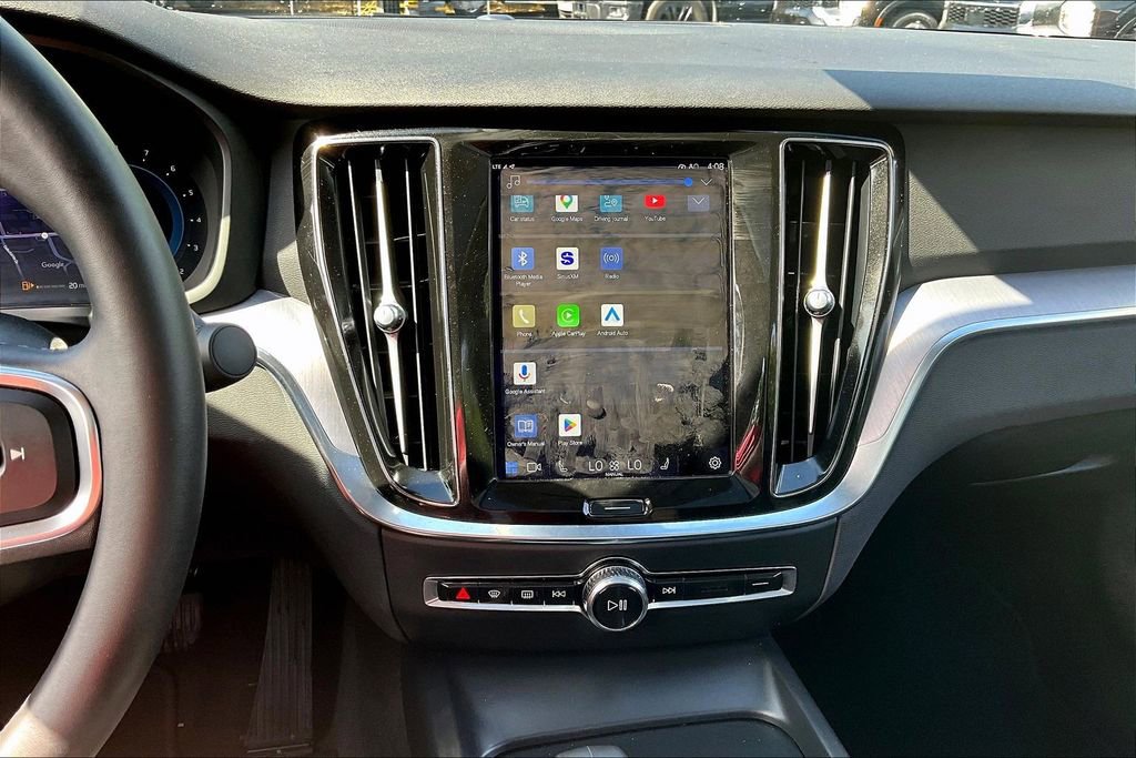 Used 2024 Volvo S60 B5 Core image 14