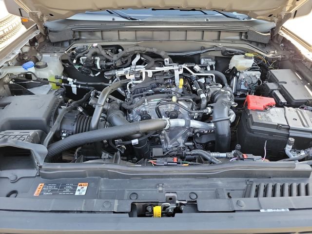 Used 2025 Ford Bronco Big Bend w/ Black Diamond Package image 24