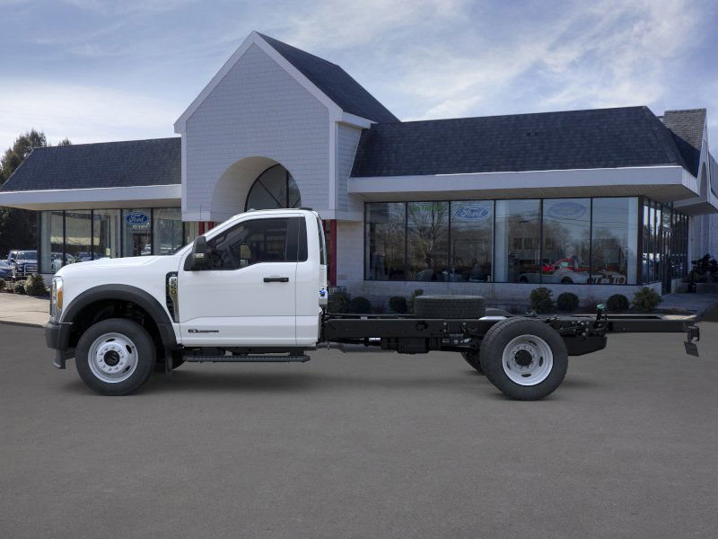 New 2026 Ford F550 4x4 Regular Cab Super Duty image 3
