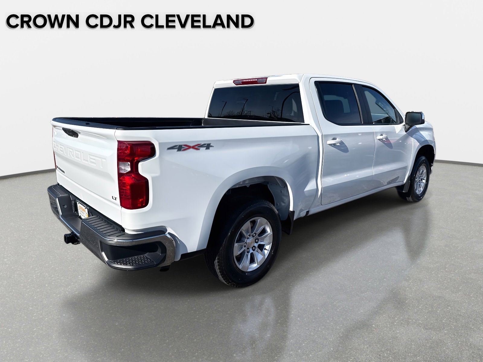 Used 2025 Chevrolet Silverado 1500 LT image 5